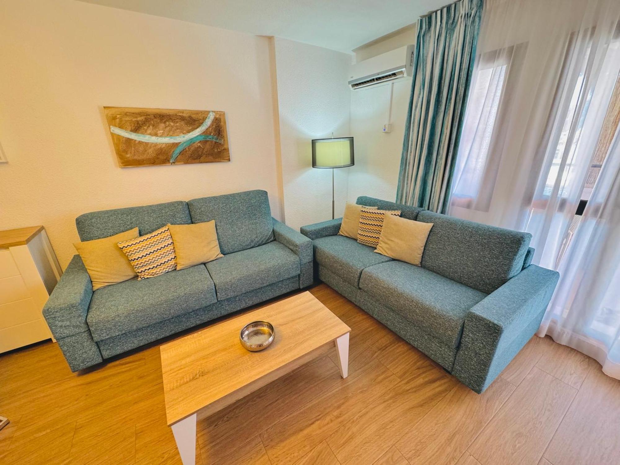 Pueblo Evita Premium Suites Беналмадена Екстериор снимка
