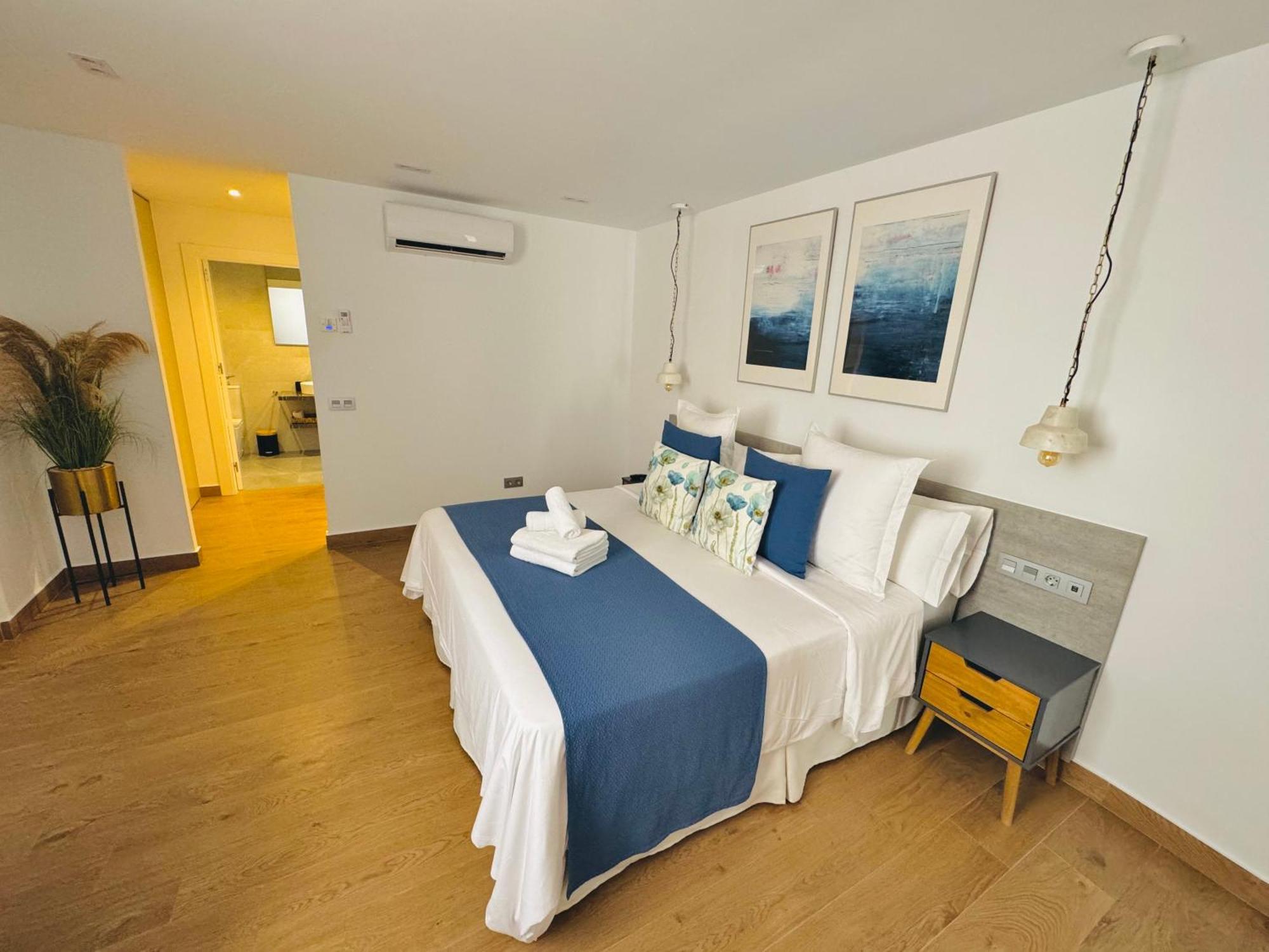 Pueblo Evita Premium Suites Беналмадена Екстериор снимка