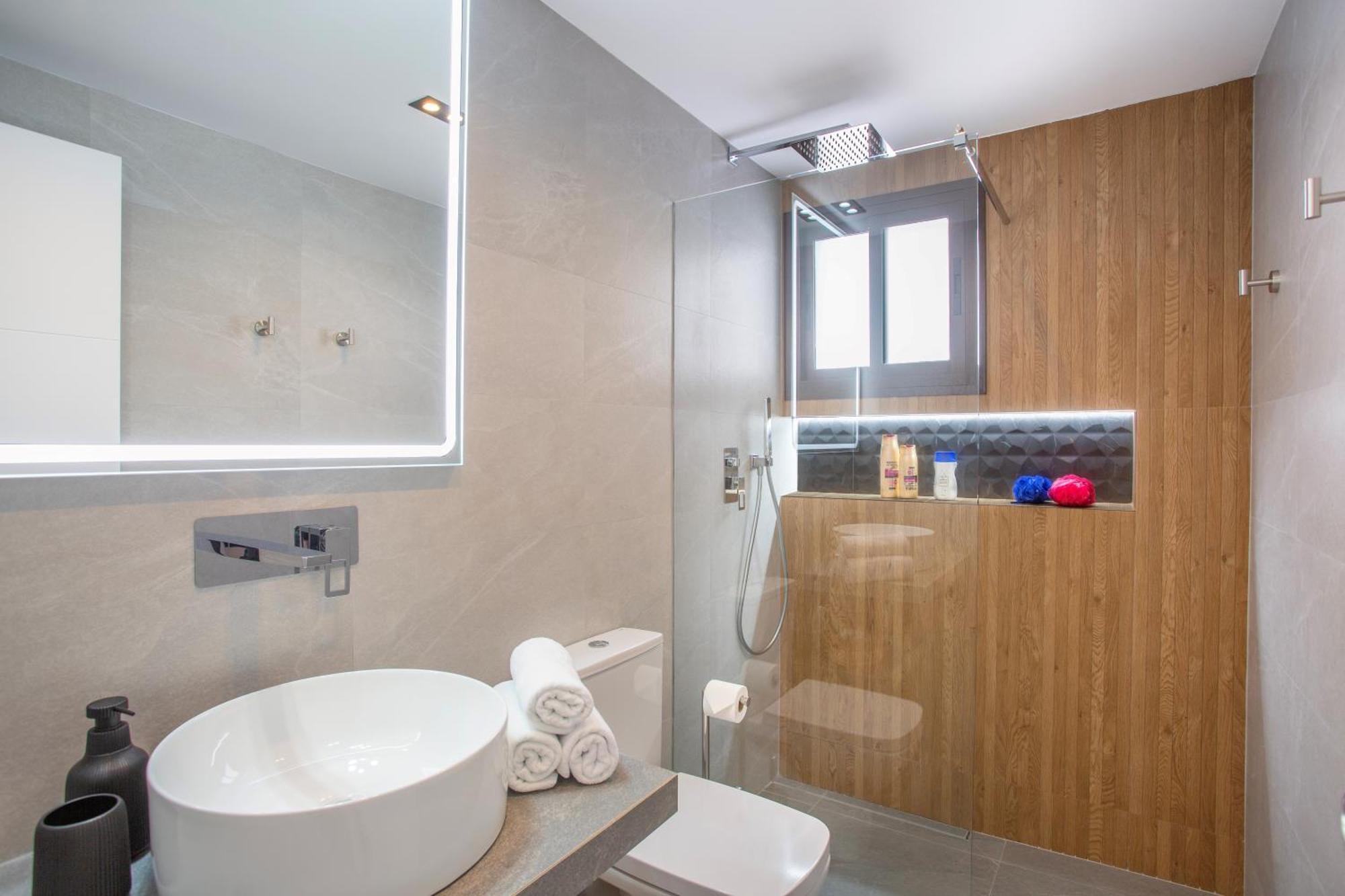 Pueblo Evita Premium Suites Беналмадена Екстериор снимка