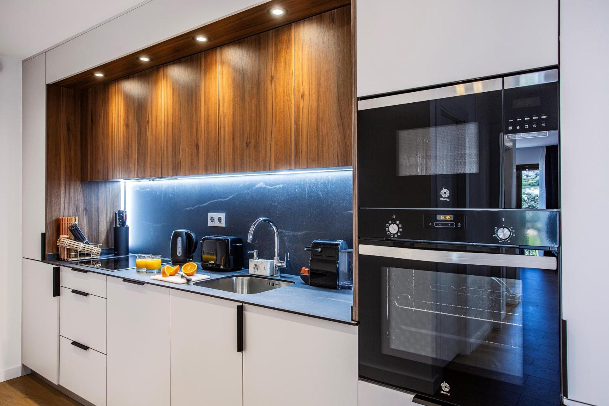 Pueblo Evita Premium Suites Беналмадена Екстериор снимка